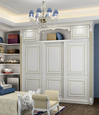 良柜艺家实木定制衣柜